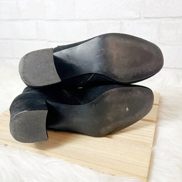 Steve Madden Rey Black Suede Ankle Boot Block Heel Booties Women's Size 7M - Picture 8 of 10